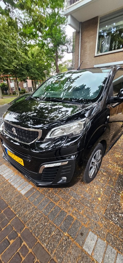 Peugeot Expert, Ophalen