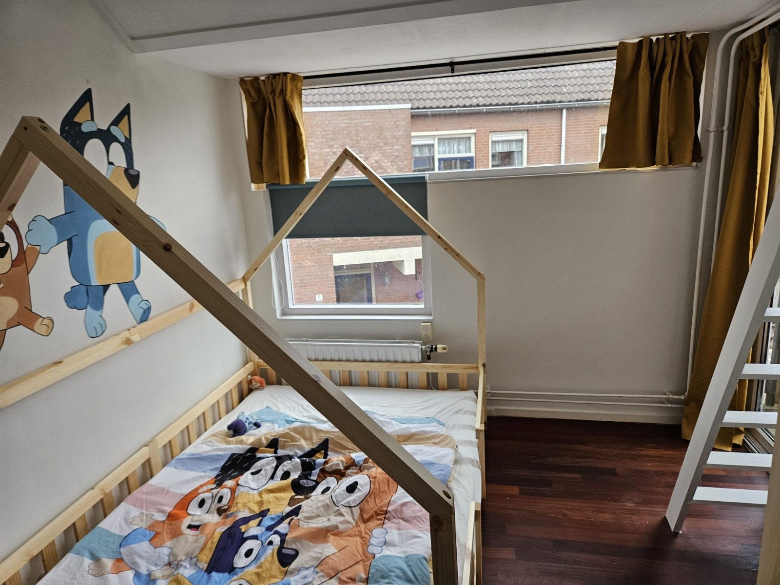 kinder vloedbed 140x200, Huis en Inrichting, Ophalen, Gebruikt, 200 cm, 140 cm