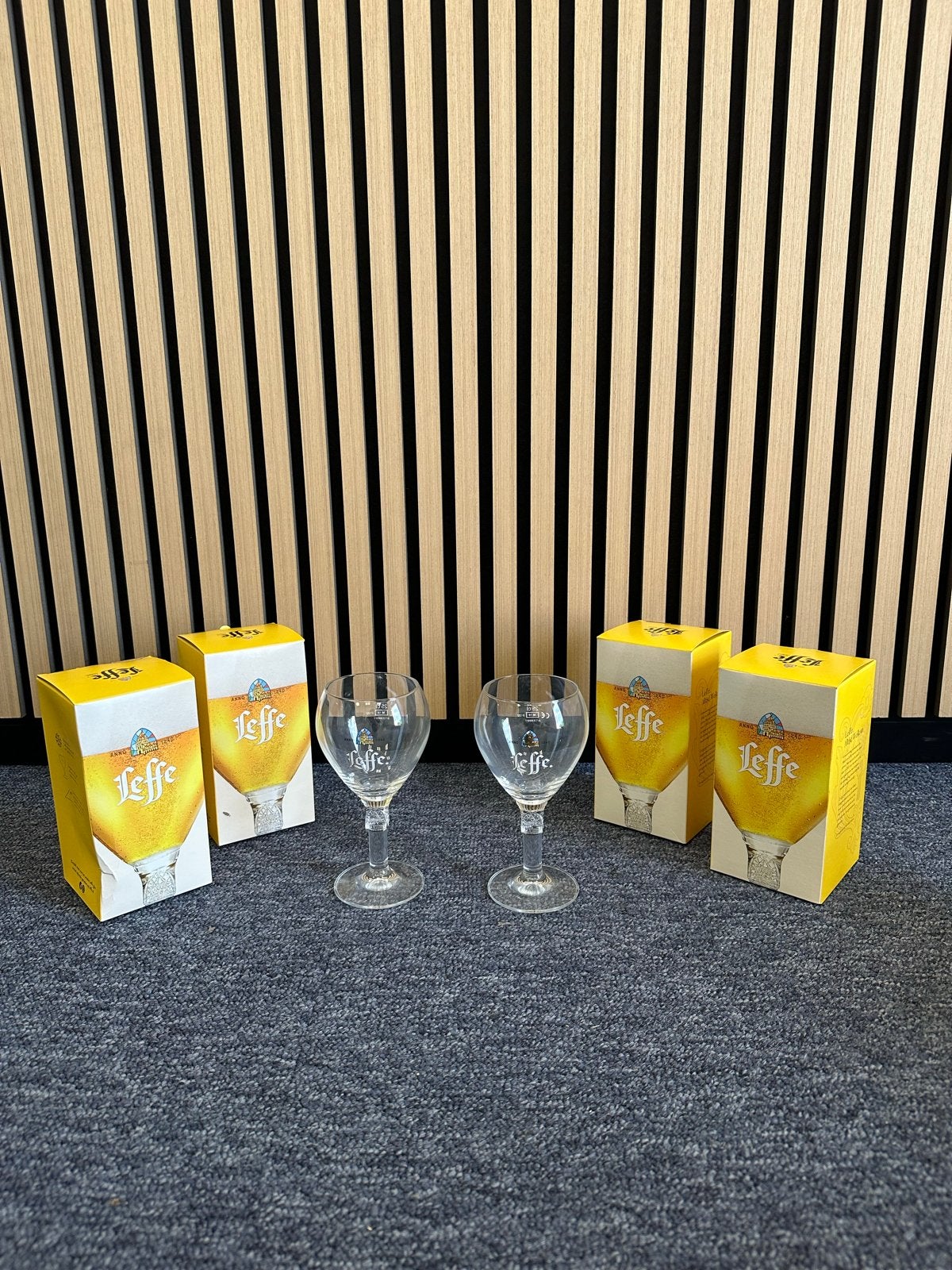 Leffe bierglazen - Set van 4 in originele verpakking, Nieuw, Ophalen of Verzenden, Overige merken, Glas