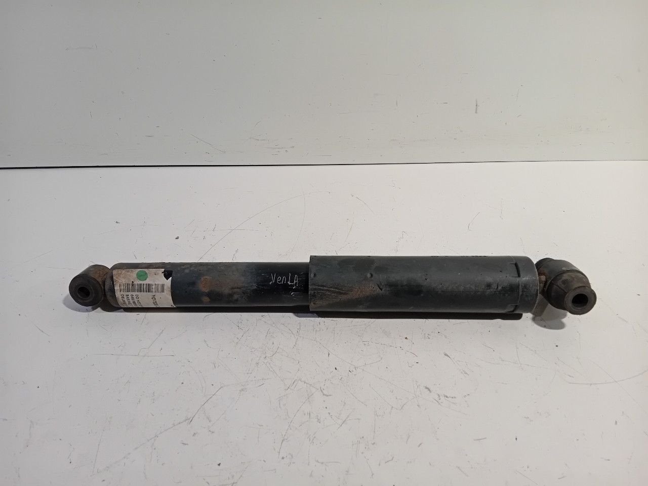 Schokbreker links achter Ford Transit, Onderdelen@venauto.nl, Van der Ven Autorecycling B.V., Gebruikt, Ettenseweg 76, 4706 PB Roosendaal, The Netherlands