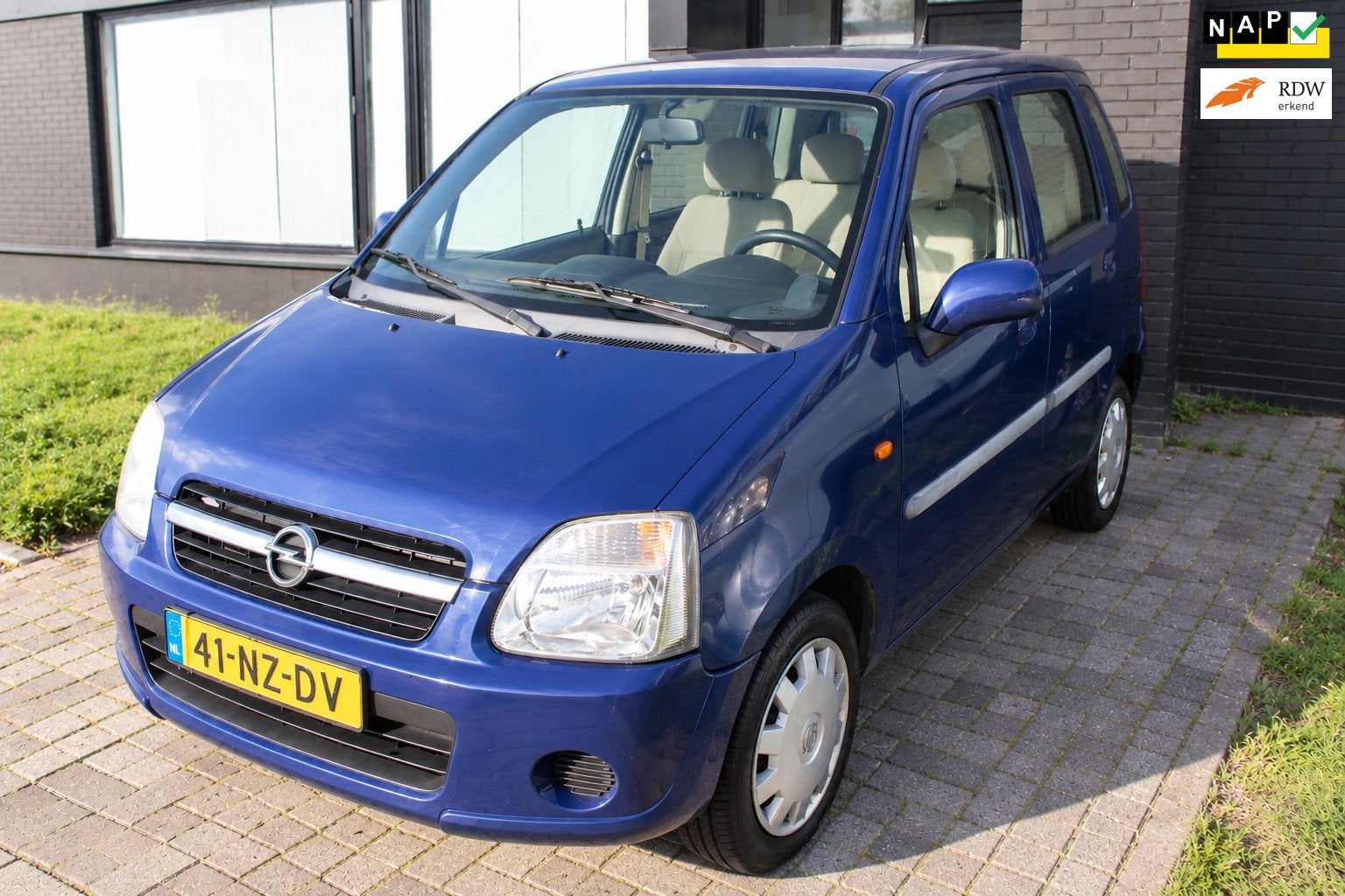 Opel Agila 1.2-16V Enjoy 102.000km NAP Uniek! Hoge instap! N, Voorwielaandrijving, Stof, Beige, Blauw