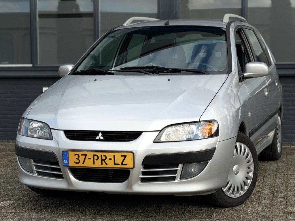 Mitsubishi Space Star 1.6 Invité |Airco |Stuurbkr |Nieuwe A, Auto's, Gebruikt, 4 cilinders, 1165 kg, Metallic lak