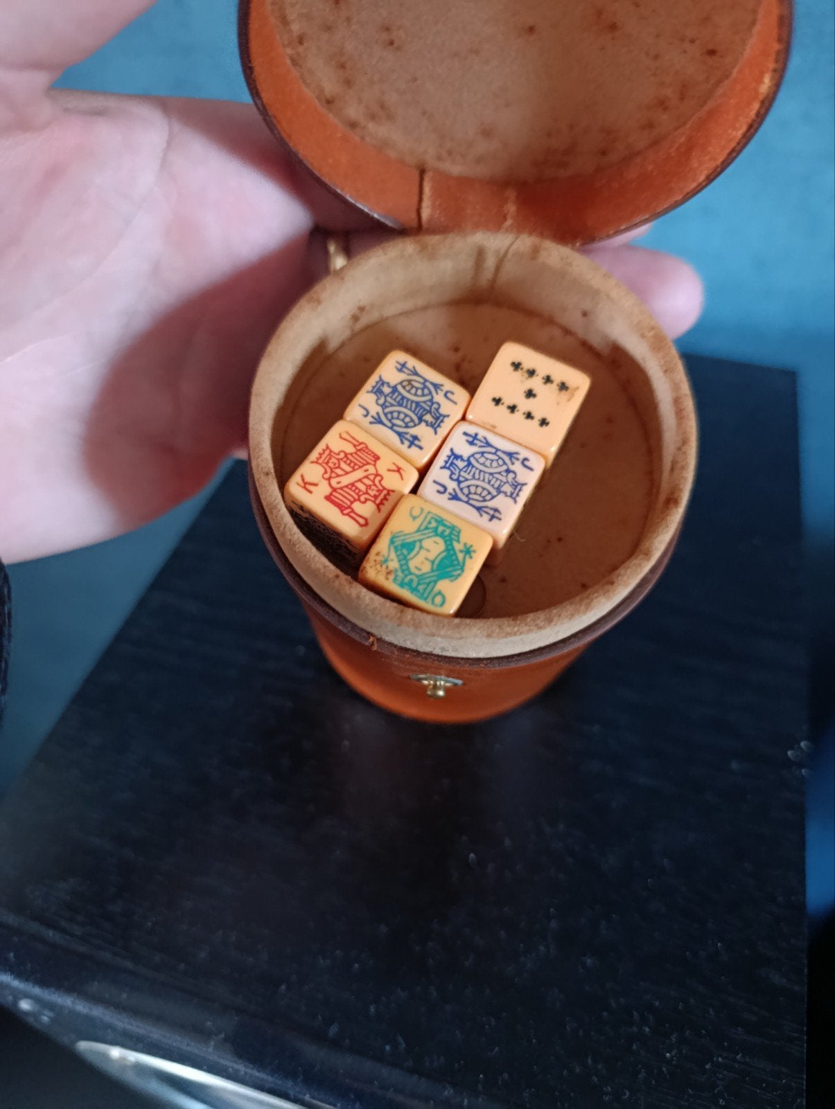 antieke poker dobbel set bakeliet leer, Ophalen of Verzenden, Gebruikt