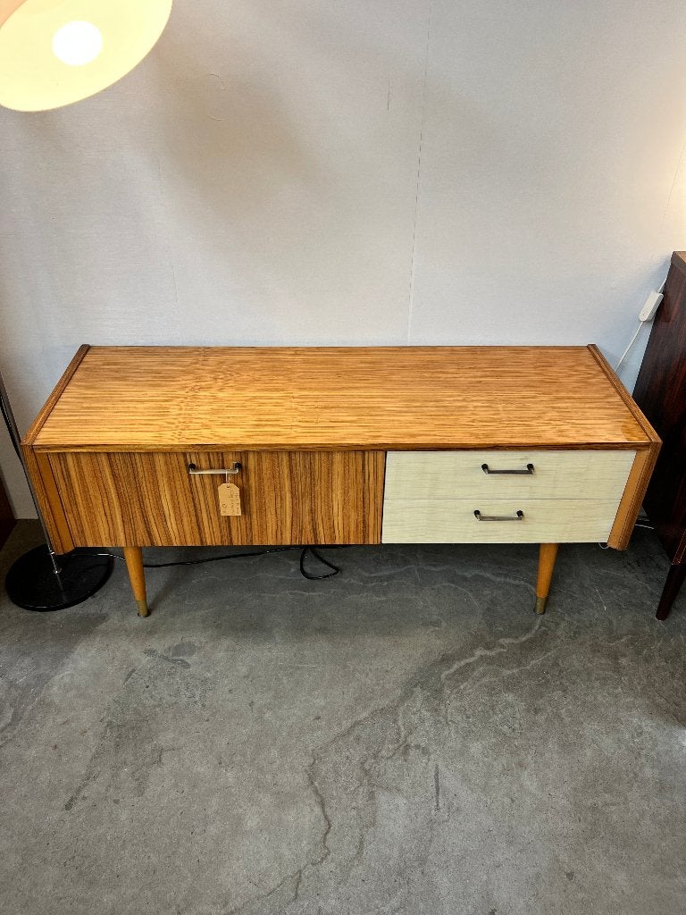Vintage televisiemeubel / tv meubel / dressoirtje, 1970's, Onbekend, Ophalen of Verzenden, Onbekend, 25 tot 50 cm