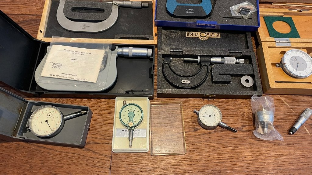 Opruiming! Diverse schroefmaten micrometers meetklokken!, Doe-het-zelf en Verbouw, Meetapparatuur, -, Ophalen of Verzenden, Zo goed als nieuw
