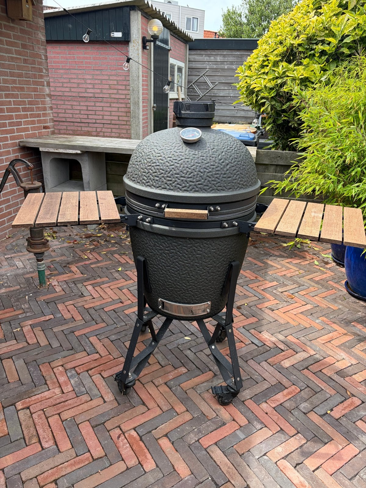 Bastard Urban XL Kamado BBQ - Zo goed als nieuw, Ophalen, Zo goed als nieuw