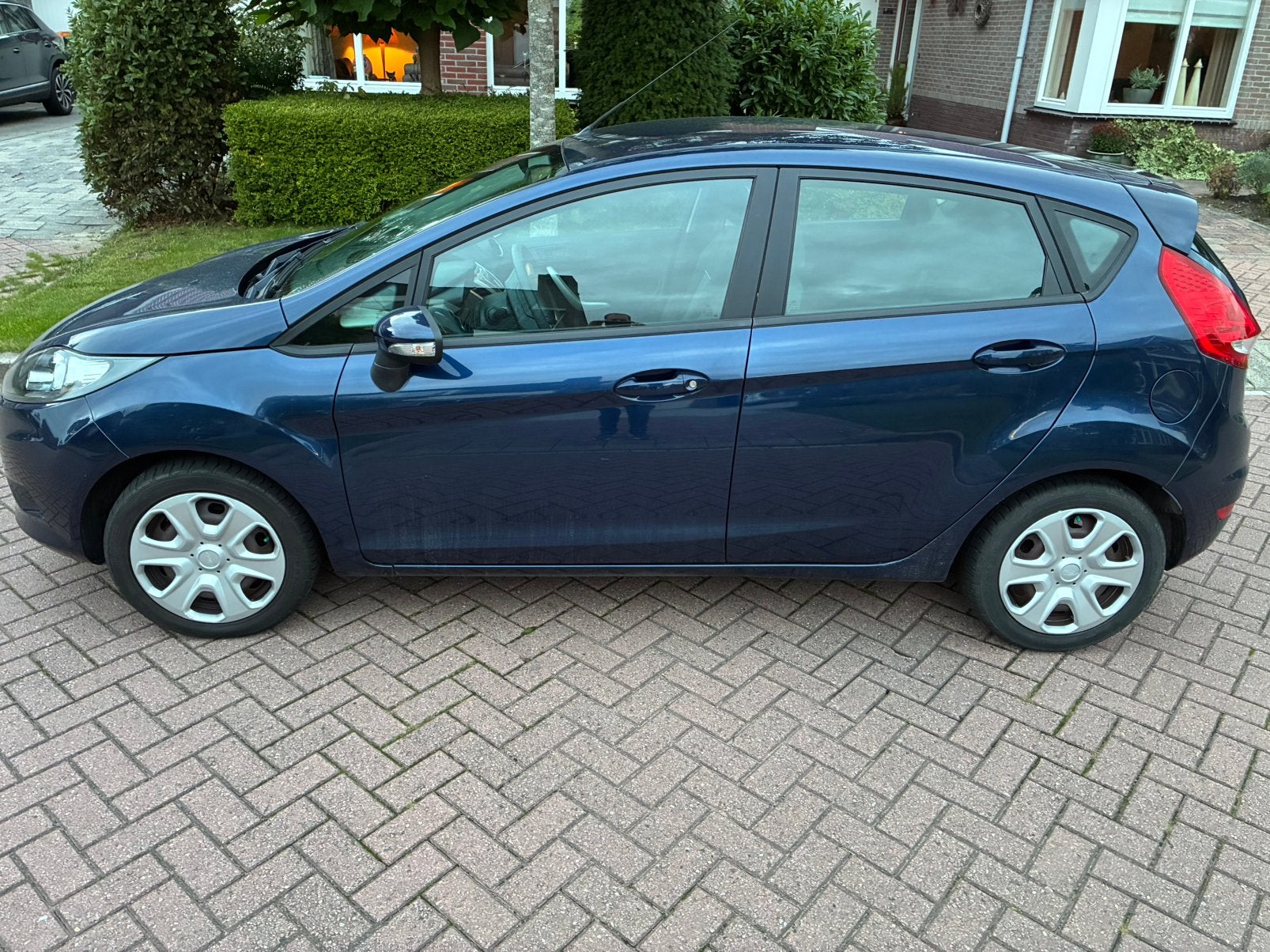 Ford Fiësta 1.25 44KW 5DR 2011 Blauw ,weinig km, Auto's, Voorwielaandrijving, 40 €/maand, 1242 cc, 4 cilinders