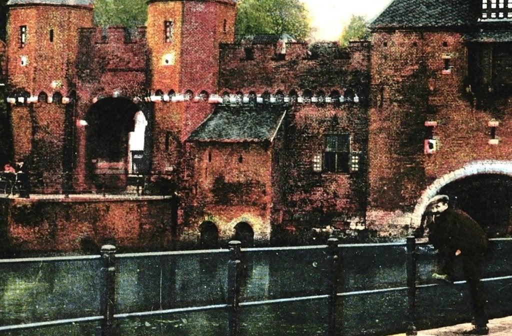 939760	Amersfoort	Koppelpoort	1925	Postzegel afgeweekt, Ophalen of Verzenden, 1920 tot 1940, Gelopen, Utrecht