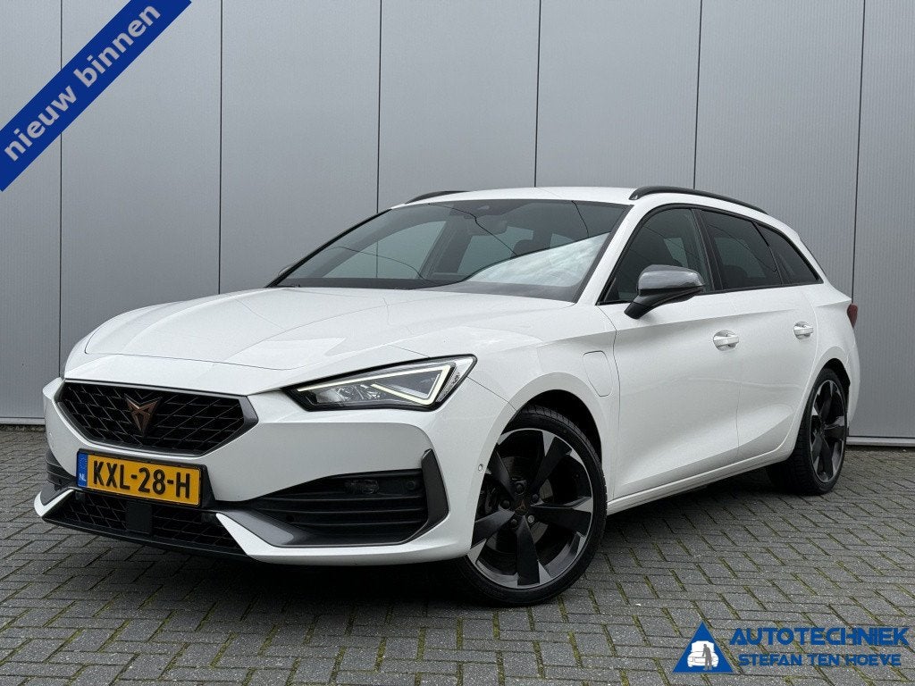 CUPRA Leon Sportstourer 1.4 e-Hybrid business Camera TREKHAA, Auto's, Automaat, 12 maanden, Gebruikt, Euro 6