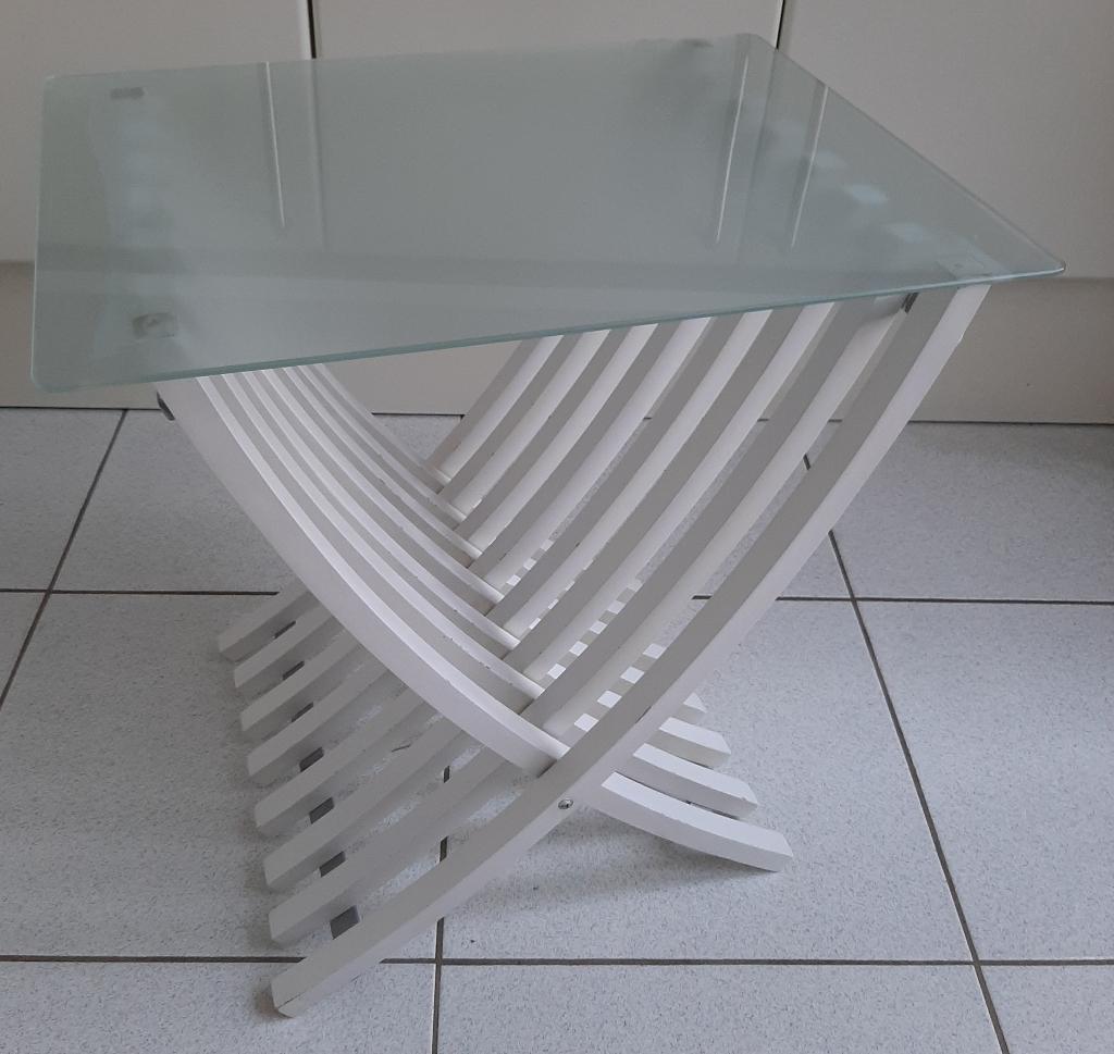 Ikea wit bijzettafeltje met glasplaat ( 1999 ), Ophalen, Huis en Inrichting