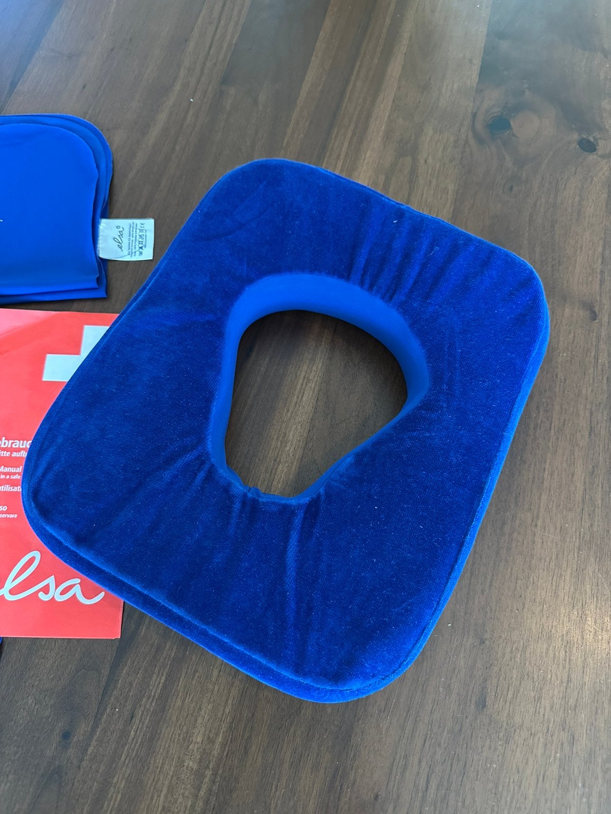 Elsa gezichtskussen 4 cm Royal blauw – massage/massagetafel, Ophalen, Zo goed als nieuw, Massagestoel of Kussen
