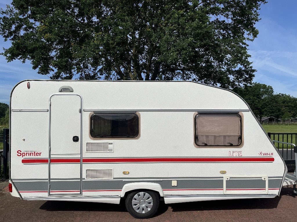 Lichtgewicht Beyerland Sprinter 440 LB Frans lengtebed, Caravans en Kamperen, Caravans, Treinzit, 750 - 1000 kg, Schokbreker, 4 tot 5 meter