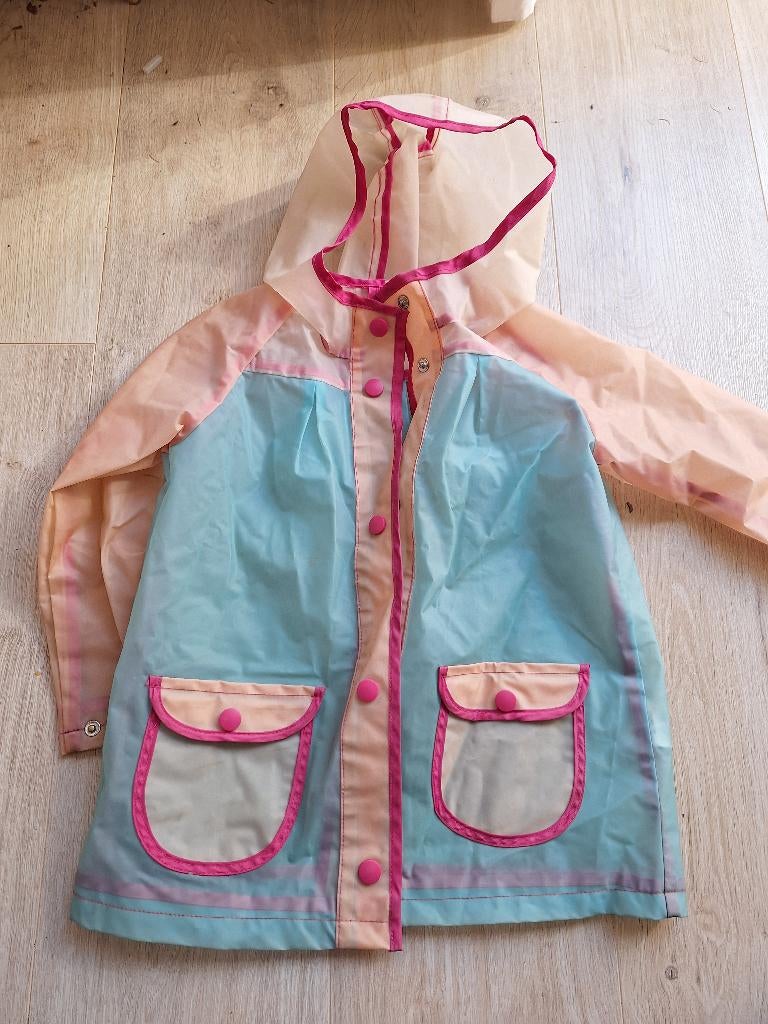 Regenjas 104 110, Kinderen en Baby's, Kinderkleding | Maat 104, Meisje, Zo goed als nieuw, Jas, Poco piano