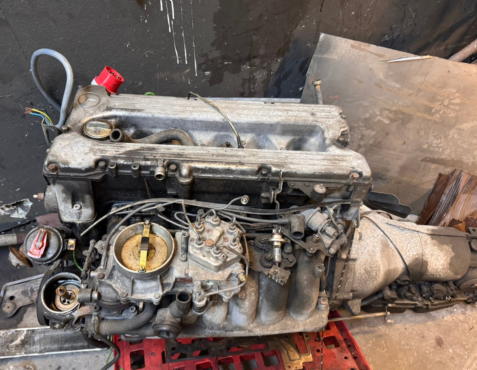 Mercedes-Benz W126 motor + goede versnellingsbak Automaat, Ophalen, Mercedes-Benz