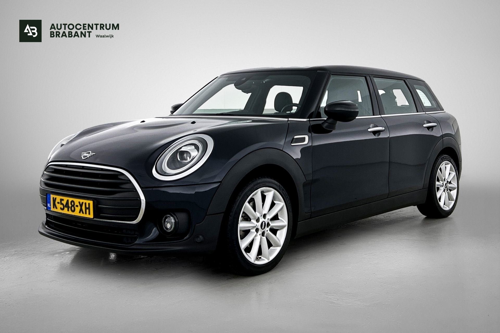 Mini Mini Clubman 1.5 Cooper Business Edition (NAVIGATIE, CL, Auto's, Mini, Voorwielaandrijving, Gebruikt, Bluetooth, Blauw