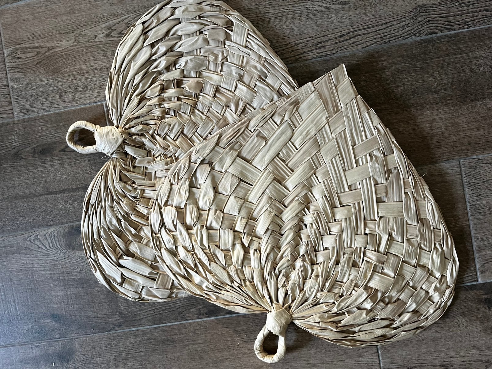 Twee decoratieve bladeren van riet 60 cm, Ophalen, Zo goed als nieuw