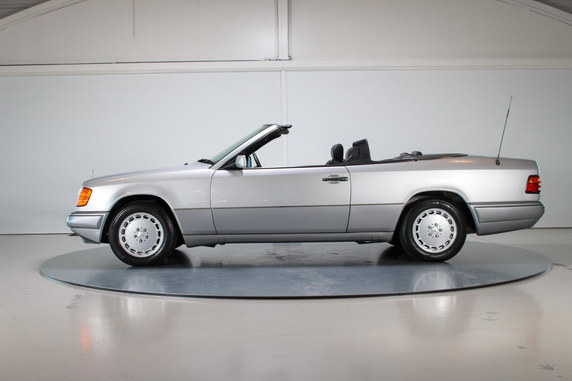 1994 Mercedes-Benz W124 E200 Cabriolet | 3 Eigenaren, foto 4