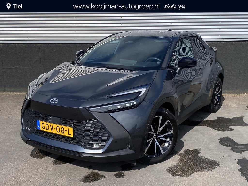Toyota C-HR 1.8 Hybrid 140 First Edition Trekhaak, 360 cam, Auto's, Toyota, Stof, Euro 6, 4 cilinders, Origineel Nederlands