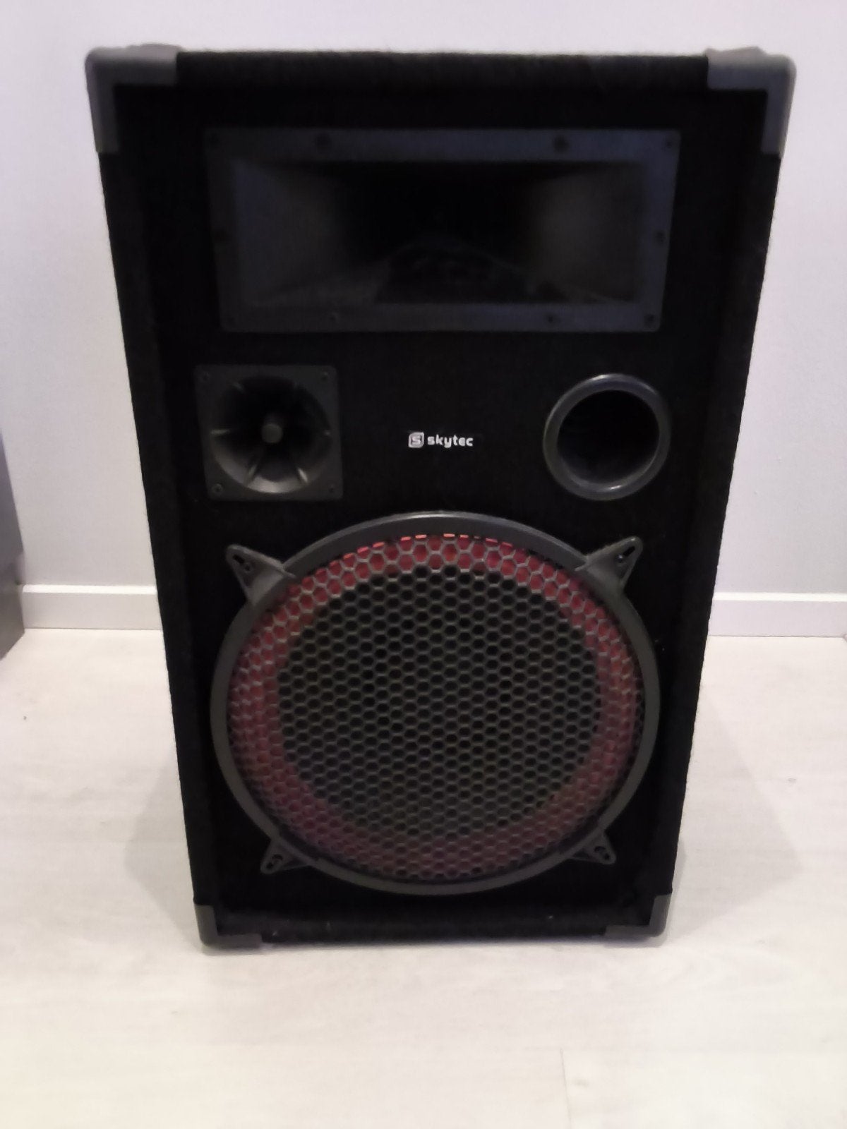 Skytec box, Audio, Tv en Foto, Ophalen, Gebruikt, 150 watt of meer, Overige merken