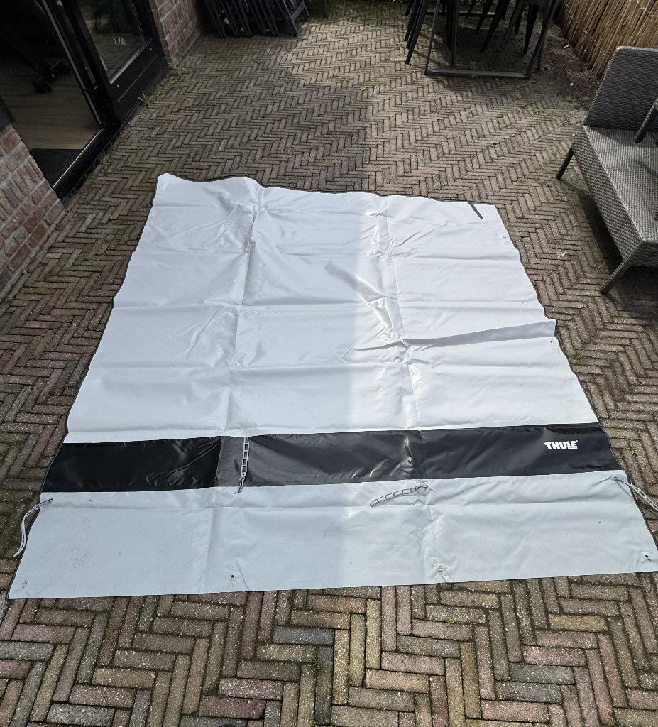 Thule rain blocker, view blocker en sun blocker G2 zijwanden, Ophalen, Zo goed als nieuw