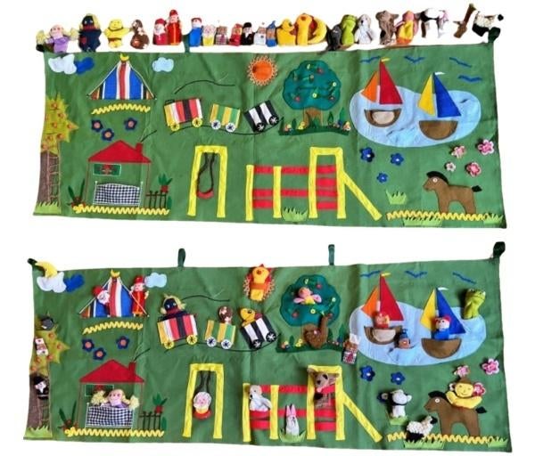 Wandkleed vintage uitgebreid met 25 speelpoppetjes, Ophalen of Verzenden, Zo goed als nieuw, Wanddecoratie