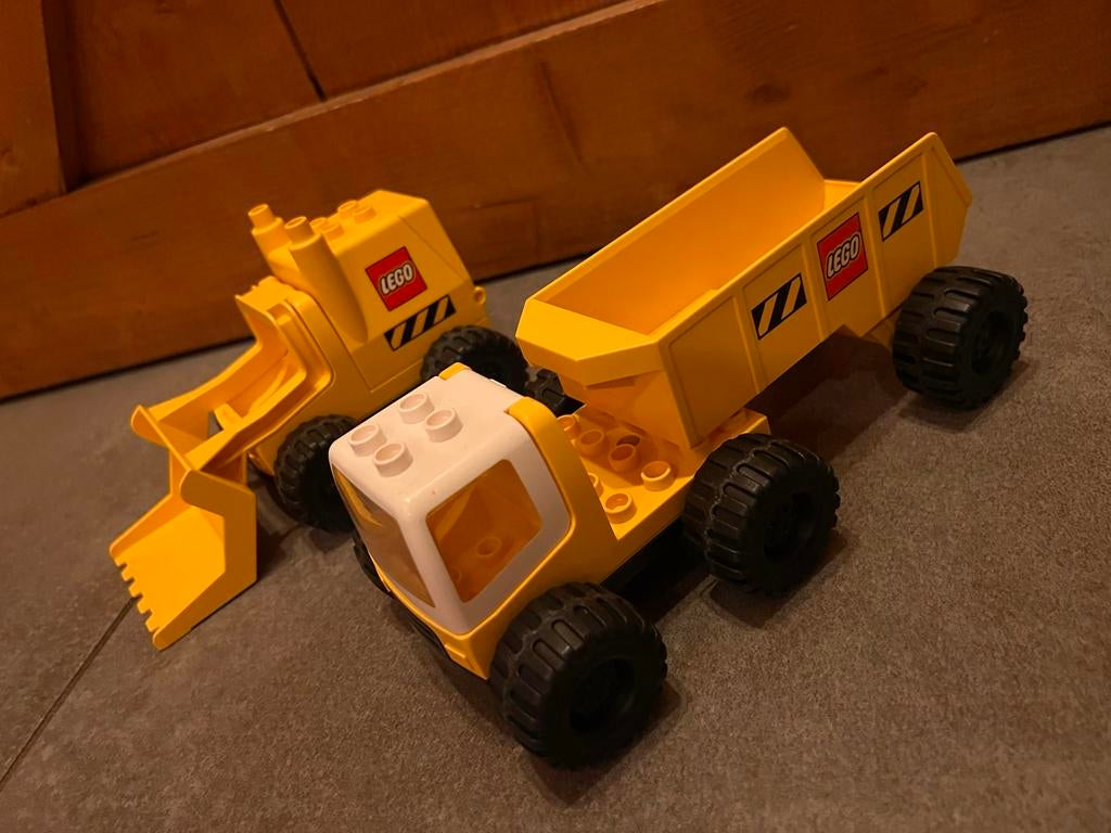 Duplo Kiepwagen en Shovel - Vintage met Grote Banden, Ophalen of Verzenden, Zo goed als nieuw, Overige typen, Duplo