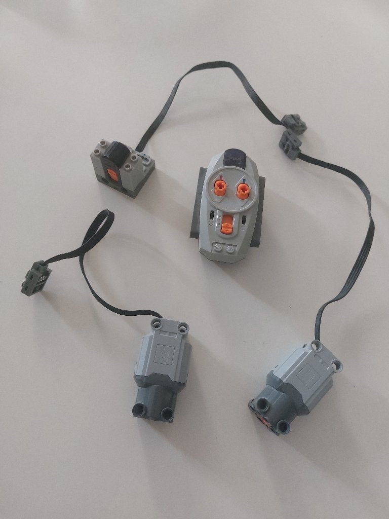 technic Lego motorset 4-delig, Lego, Ophalen of Verzenden, Zo goed als nieuw, Technic