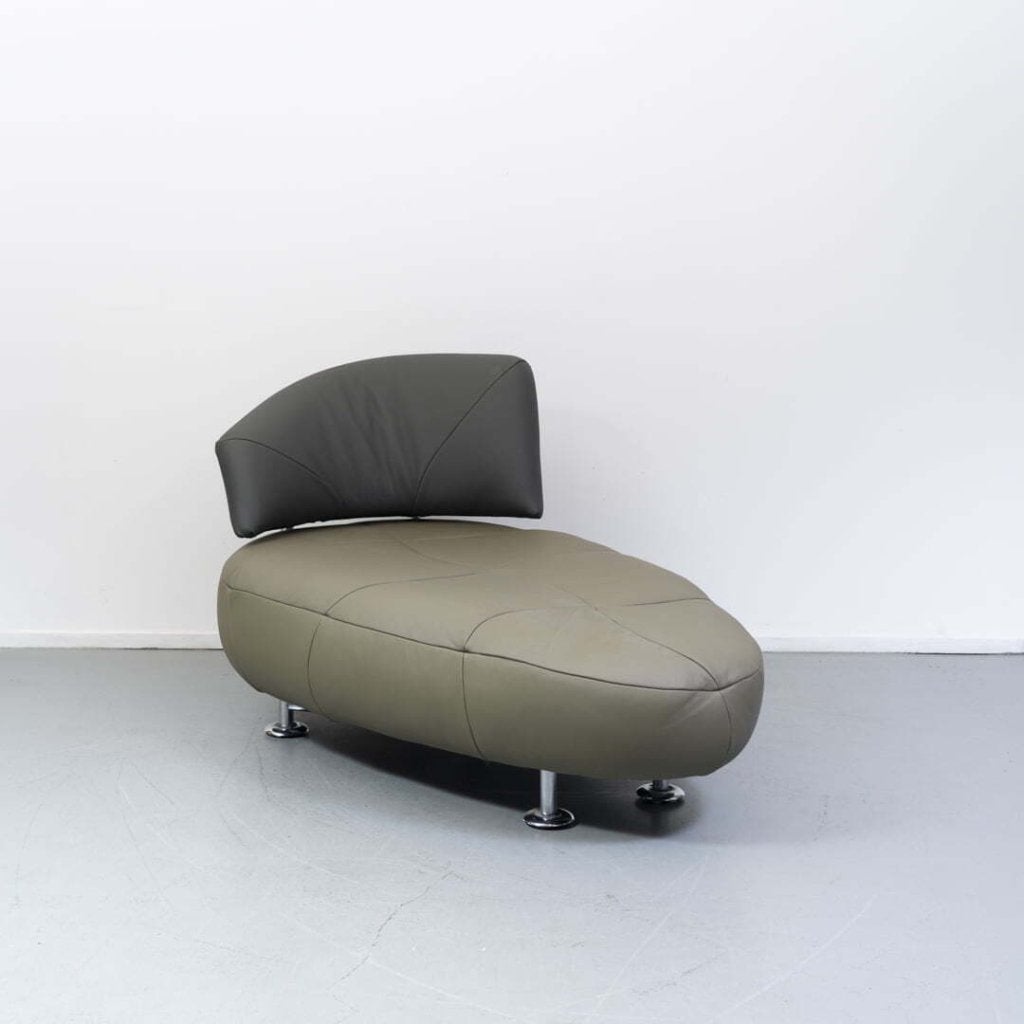 Leolux Kikko Chaise Longue Fauteuil Olijfgroen Leer, Niet ingevuld, Zo goed als nieuw, Niet ingevuld, Niet ingevuld