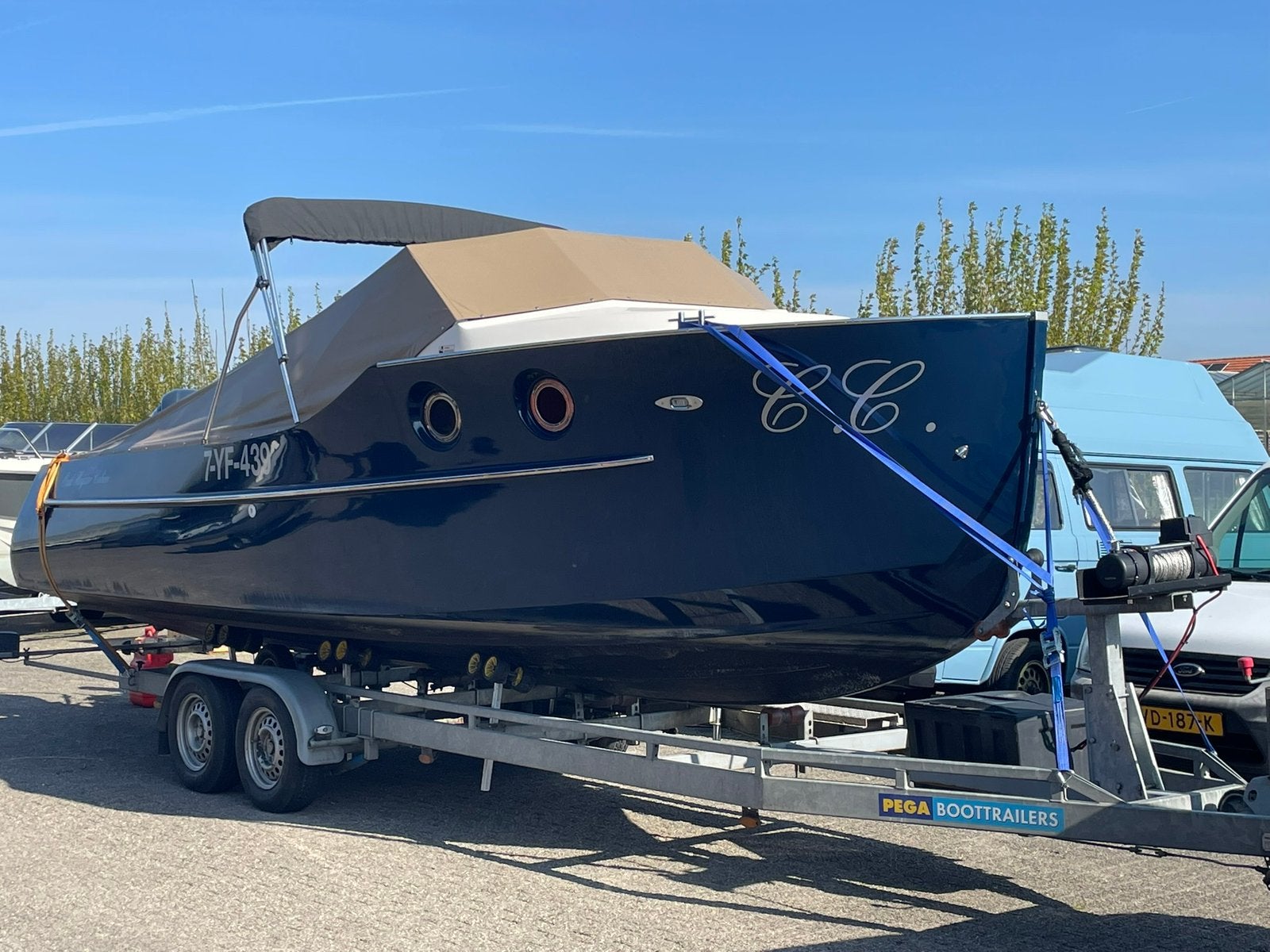 Oud Huijzer 700 Cabine + Yamaha F200GETL, Ophalen, Zo goed als nieuw
