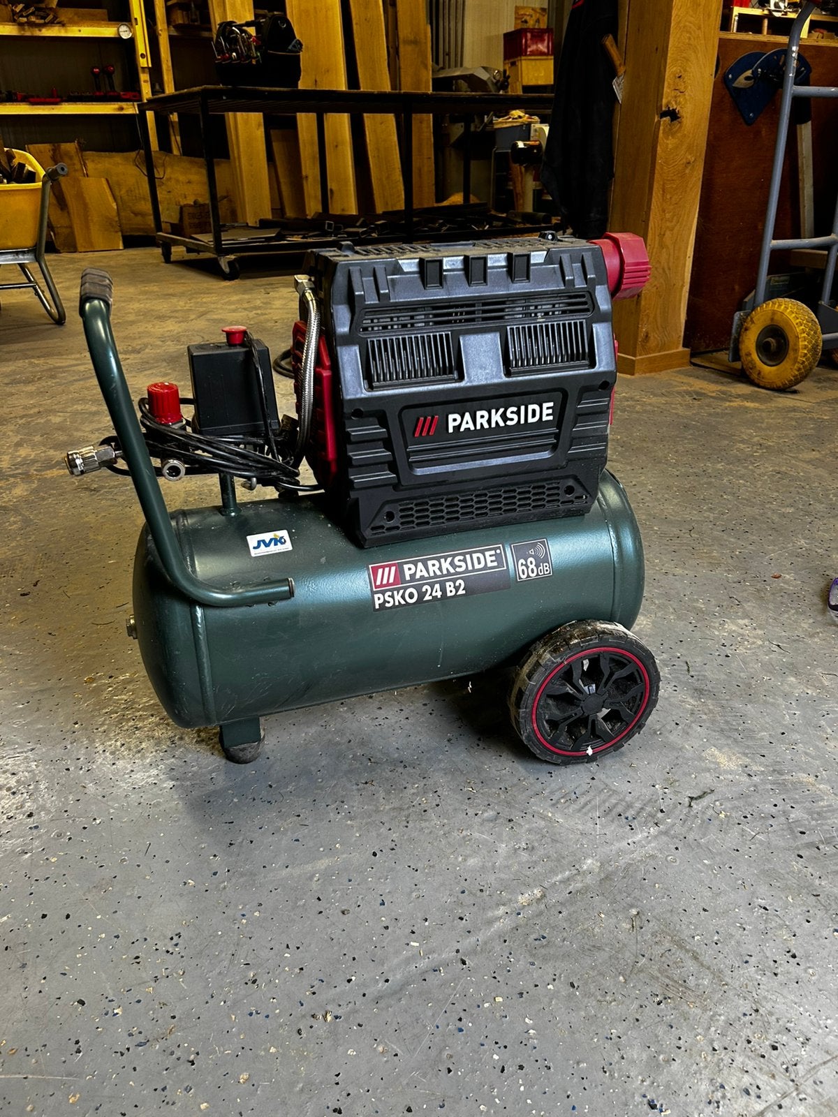 Parkside stille compressor, Doe-het-zelf en Verbouw, Compressors, Minder dan 25 liter, Ophalen, Zo goed als nieuw, Minder dan 200 liter/min