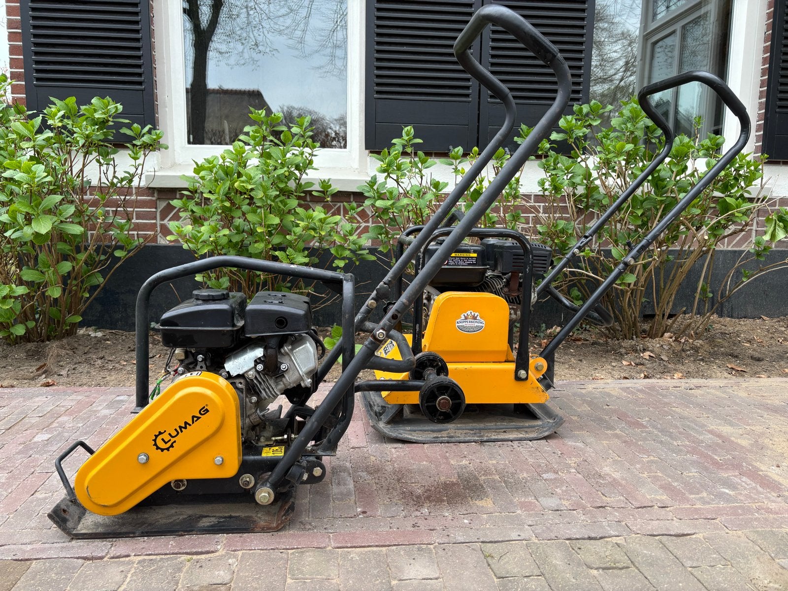 Zware Trilplaat Lumag RP1100, €25/dag, Ophalen, Beton, Overige typen