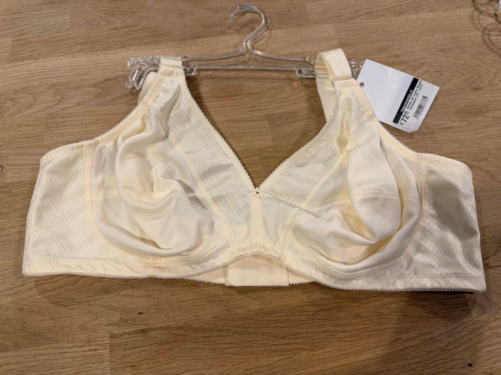 Felina bh 75D, 110B NIEUW!! Nu €30, Kleding | Dames, Ophalen of Verzenden, Beige, BH