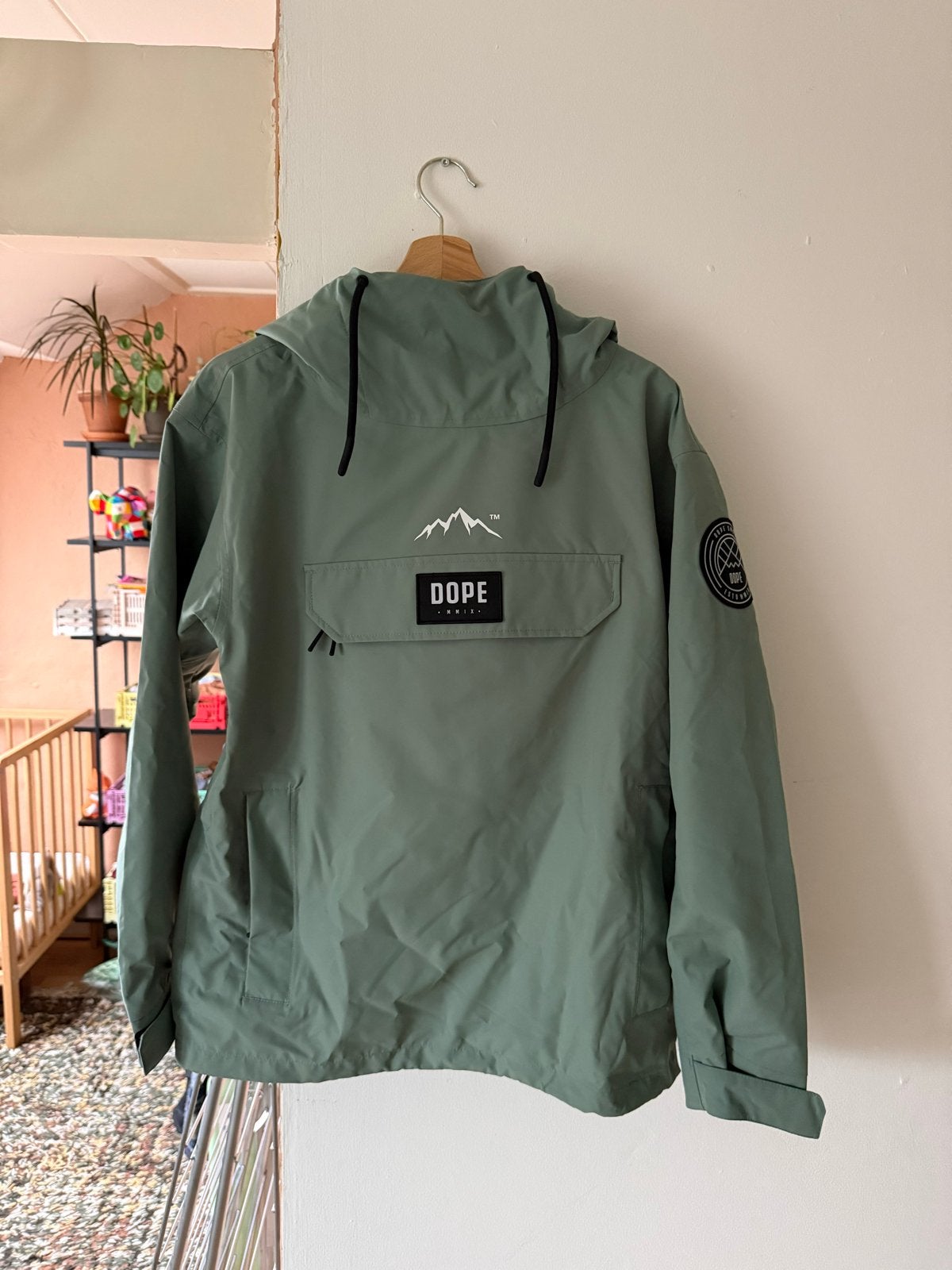 Dope - Snowboard outfit Dames Mint Green + skibril, Kleding | Dames, Wintersportkleding, Ophalen, Zo goed als nieuw, Pak