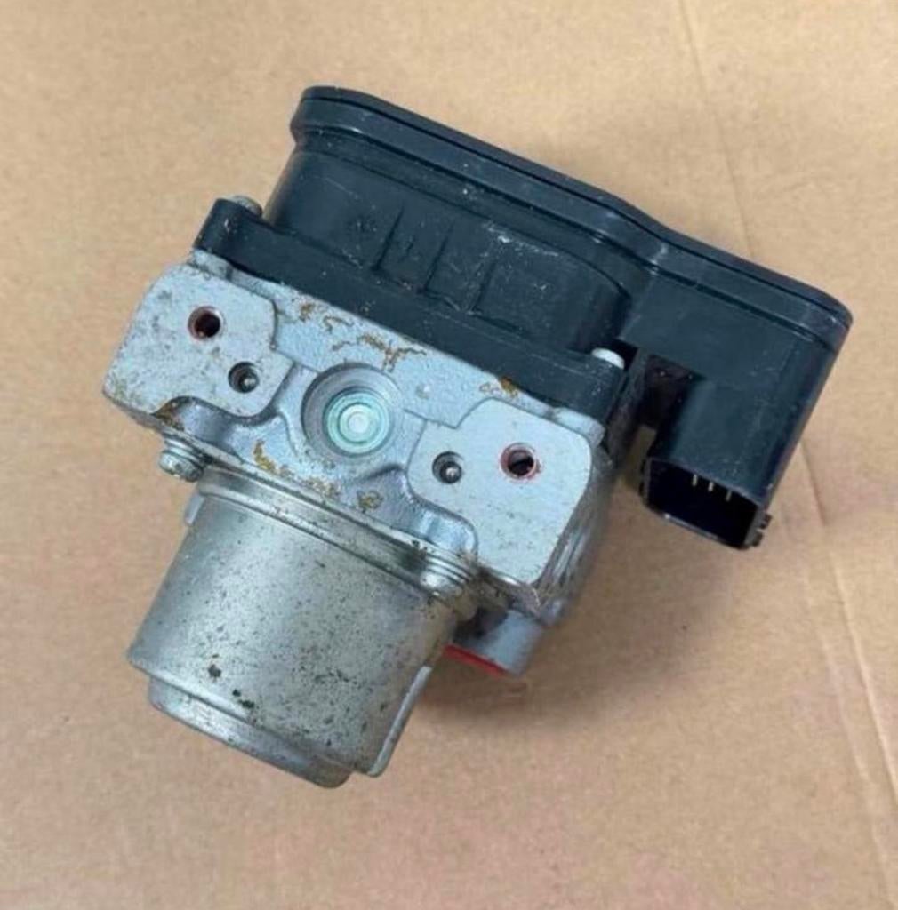 HONDA CB 600 F HORNET 2007-2013 ABS rem remmen Pomp CB600F, Ophalen of Verzenden, H, H, H