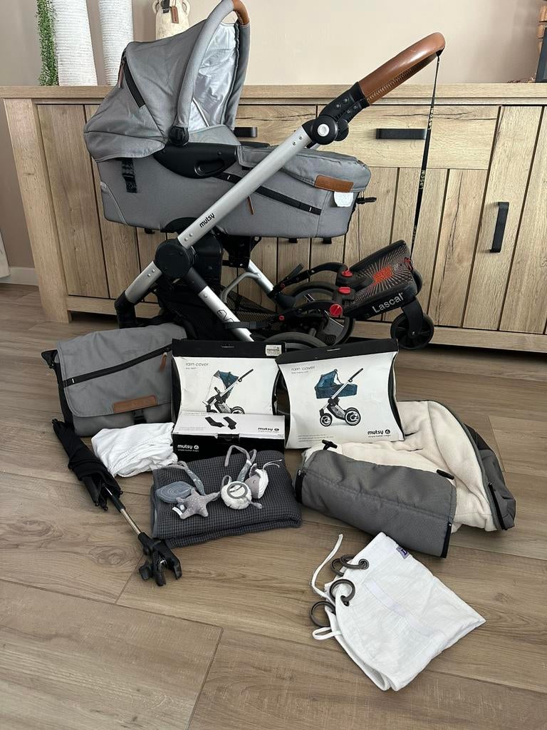 Musty Evo kinderwagen, Kinderen en Baby's, Kinderwagens en Combinaties, Ophalen, Zo goed als nieuw, Overige merken