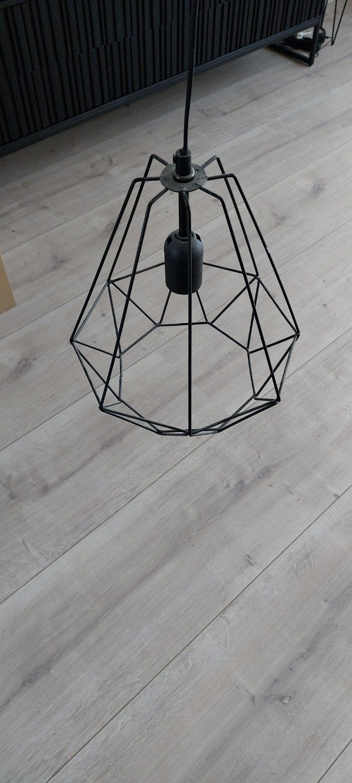 Zwarte geometrische hanglamp - Modern design, 50 tot 75 cm, Ophalen of Verzenden, Metaal, Modern, Geometrisch