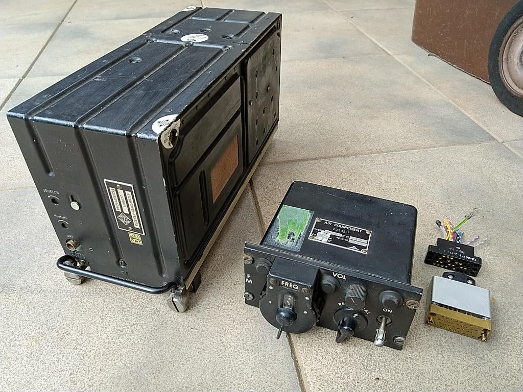 Radio uit Huey Helicopter AN/ARC-44, Ophalen of Verzenden, Landmacht, Duitsland, Overige typen