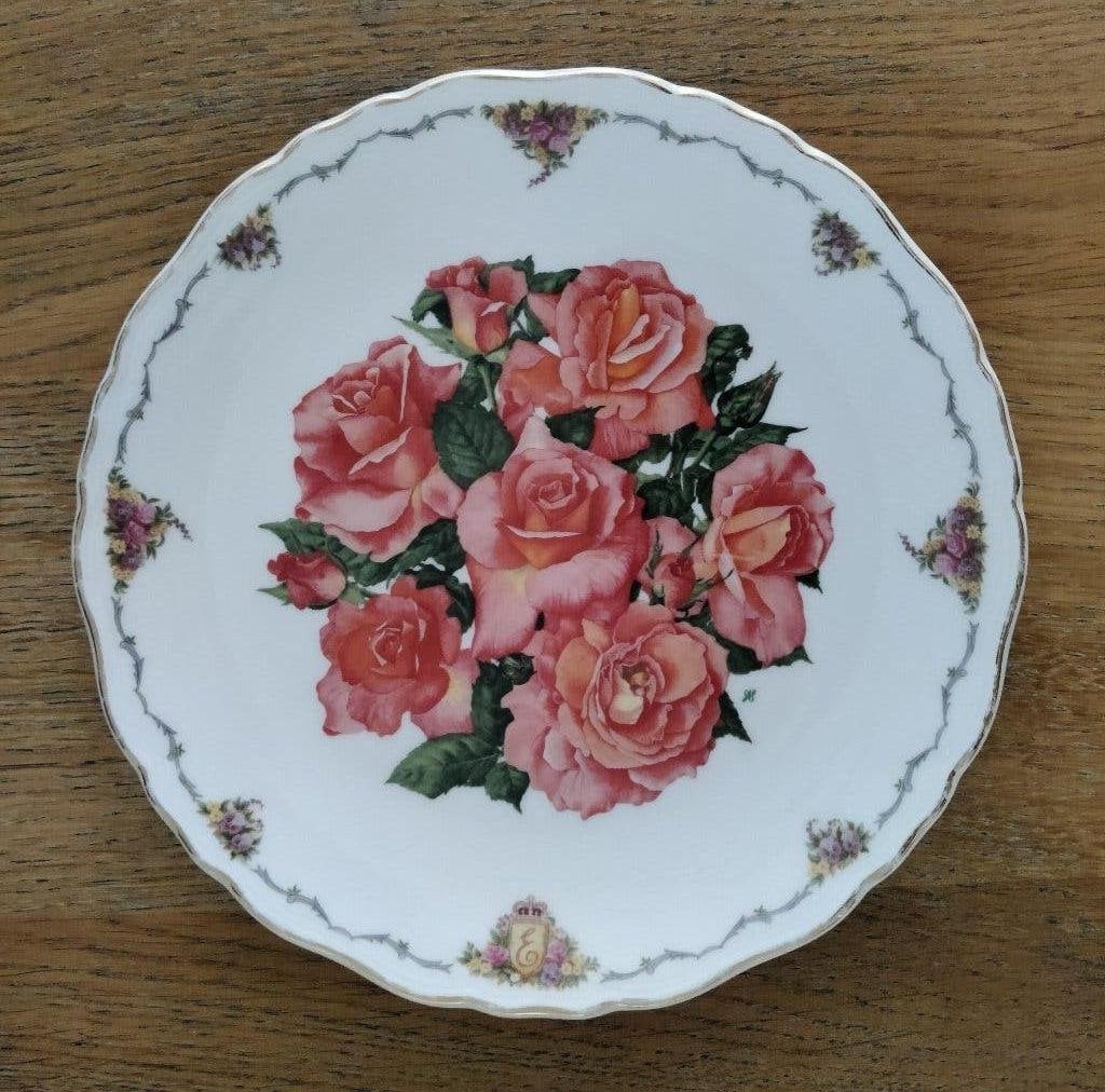 Royal Albert Plate "Elizabeth of Glamis" Sara Anne Schofield, Antiek en Kunst, Ophalen of Verzenden