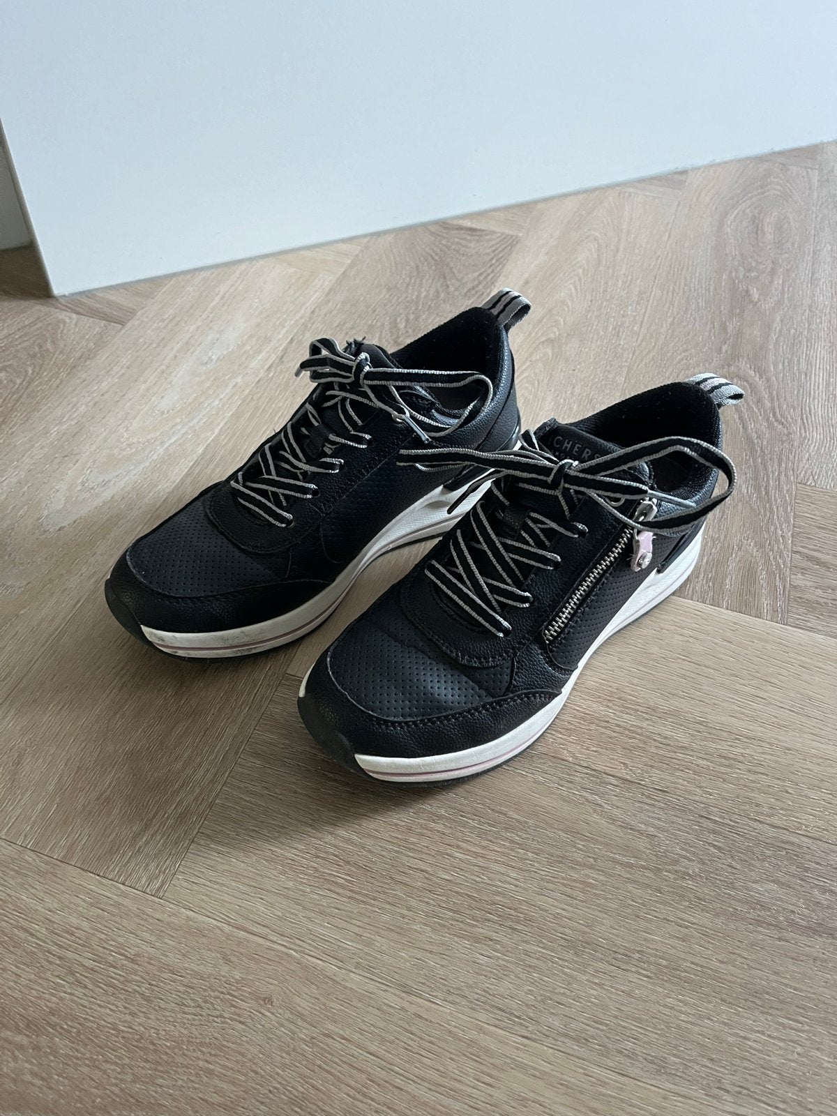 Skechers sneakers maat 36, zwart, Ophalen, Gedragen, Zwart, Sneakers of Gympen