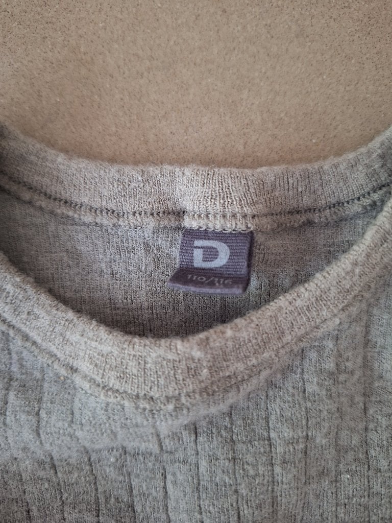 Dilling wollen trui 110, Ophalen of Verzenden, Zo goed als nieuw, Jongen of Meisje, Trui of Vest