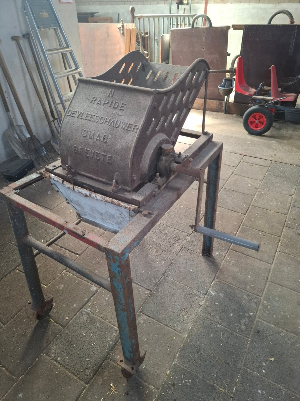 Gebruikte bietenmolen op wielen - Rapide Devleeschauwer, Ophalen