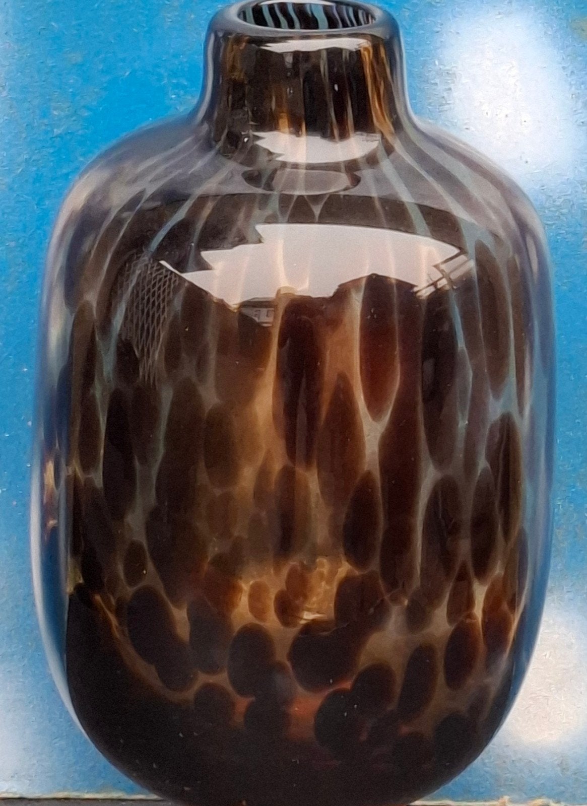 Vaas. Leerdam? Tijgerprint.  18 cm., Huis en Inrichting, Woonaccessoires | Vazen, Overige kleuren, Ophalen of Verzenden, Geschikt voor droogbloemen
