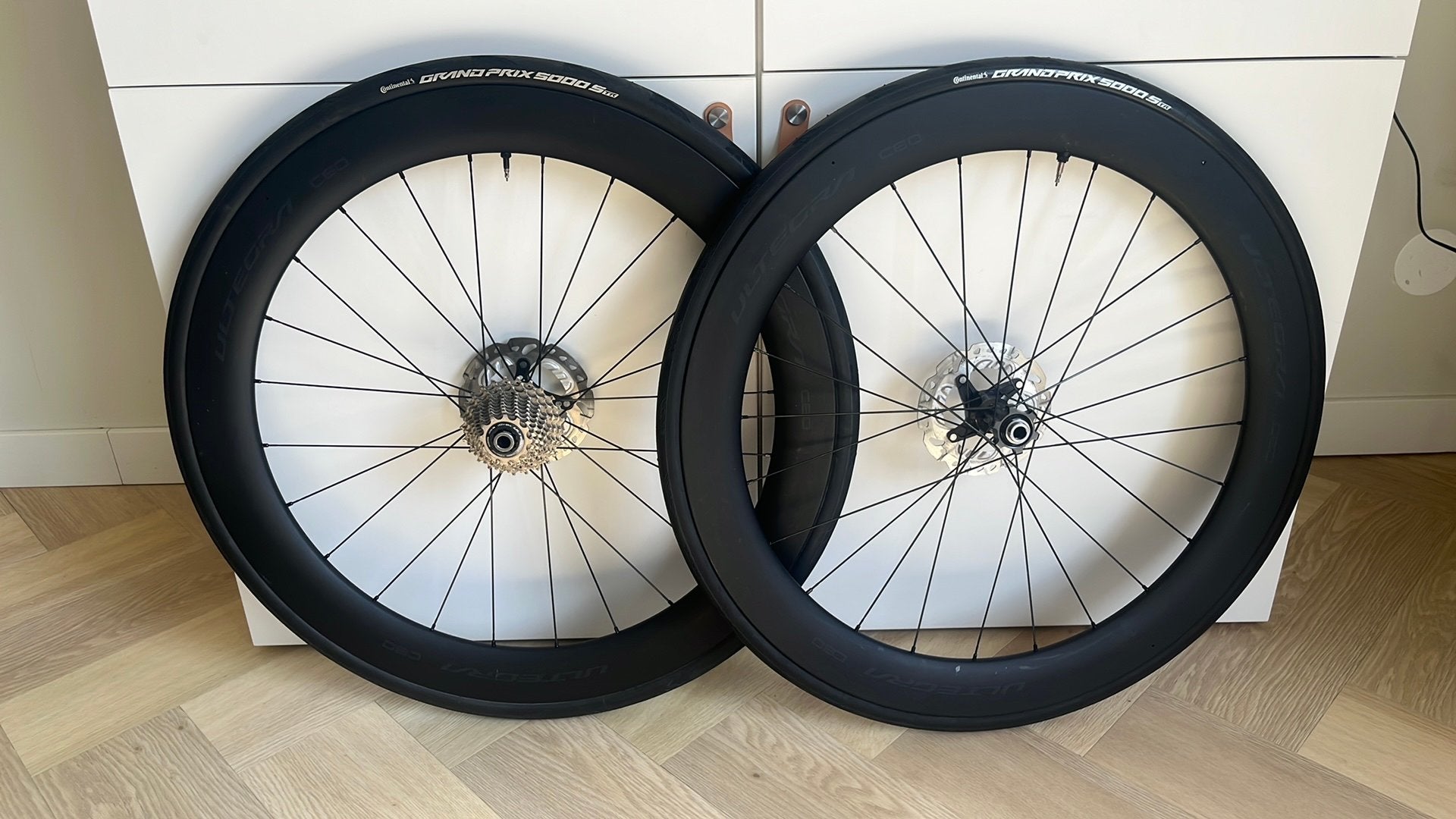 Shimano Ultegra R8170 C60 carbon wielset – compleet, Ophalen, Zo goed als nieuw, Racefiets, Carbon