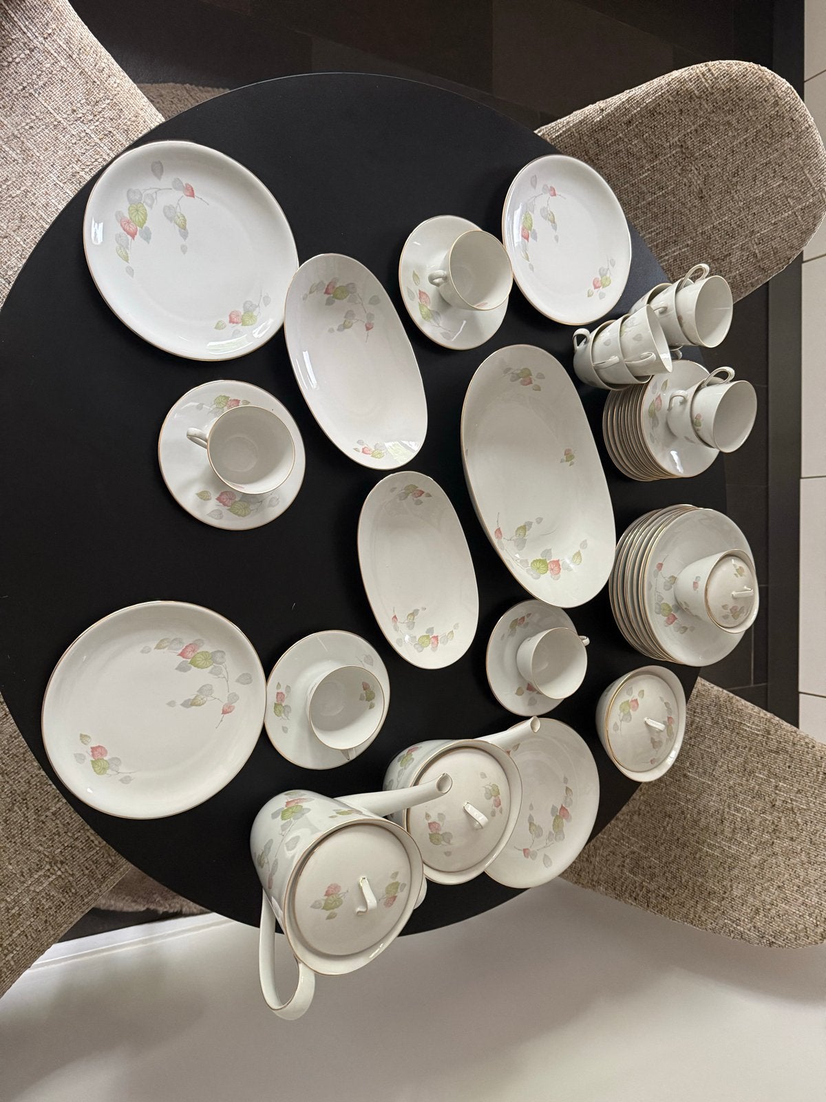 Zeh Scherzer Bavaria SPRINGTIME 43-delig servies, Antiek en Kunst, Antiek | Servies compleet, Ophalen