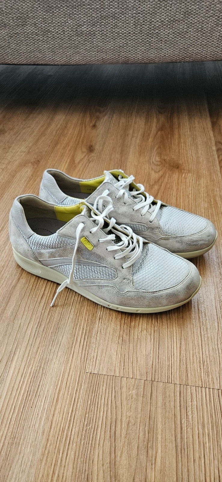 DUREA GO SCHOENEN MAAT 38,5, Kleding | Dames, Schoenen, Ophalen, Zo goed als nieuw