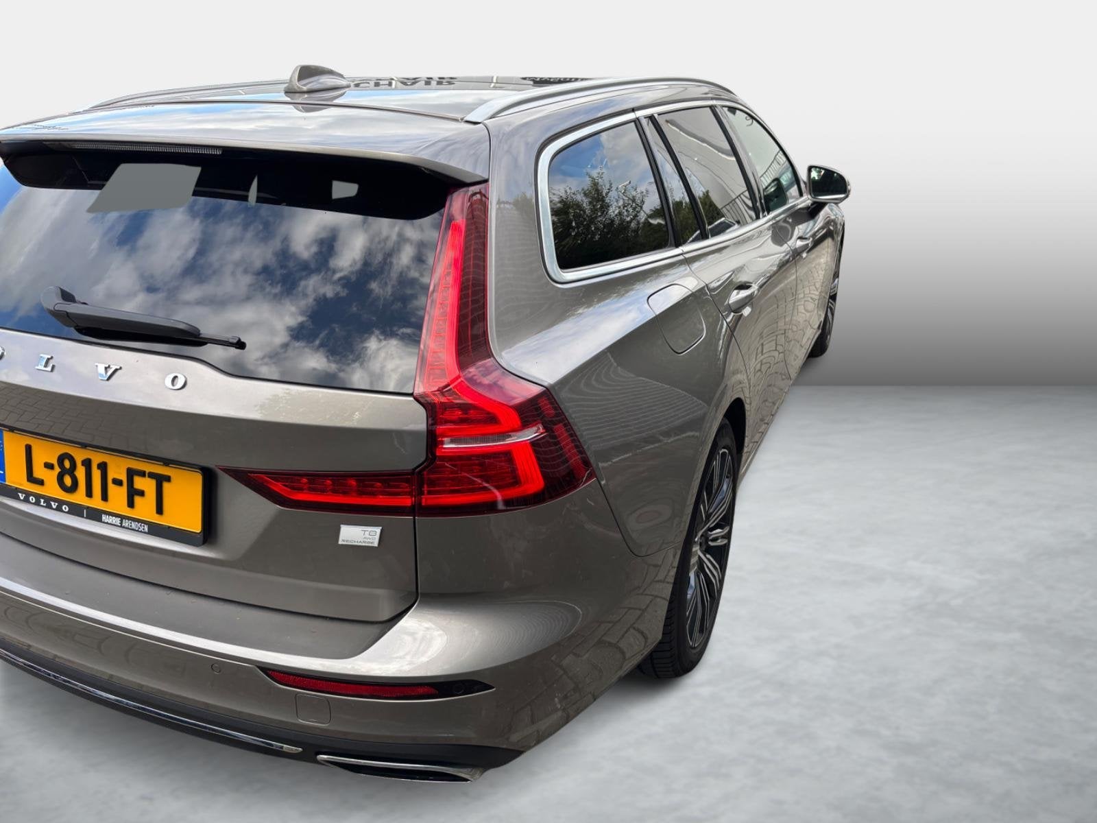 Volvo V60 2.0 T8 Recharge AWD Inscription | Plug-in Hybrid (, Auto's, Gebruikt, Euro 6, 4 cilinders, Hybride Elektrisch/Benzine