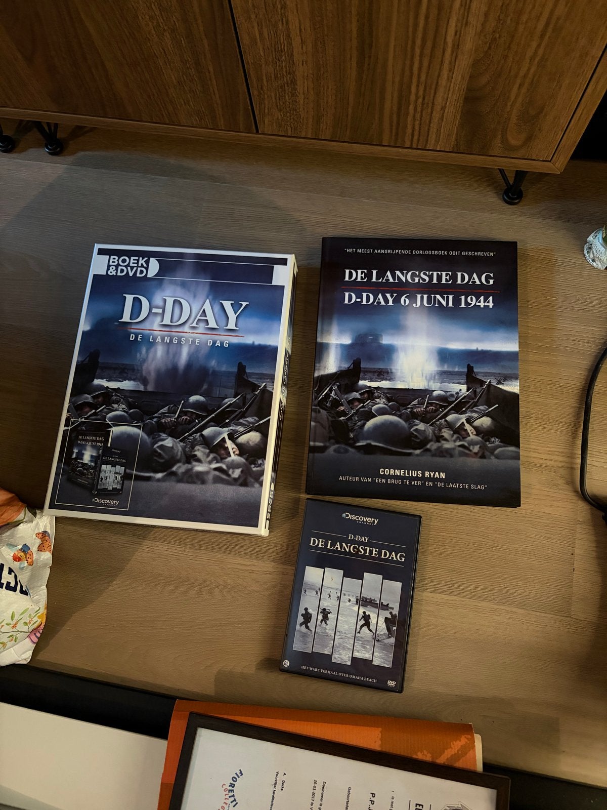 D-Day: De Langste Dag - Boek & DVD Set, Boeken, Ophalen, Tweede Wereldoorlog, Gelezen, Algemeen