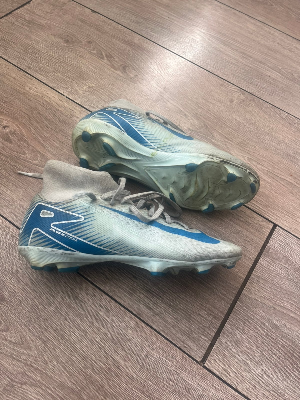 Nike voetbalschoenen maat 36,5, Ophalen, Gebruikt, Maat XS of kleiner, Schoenen