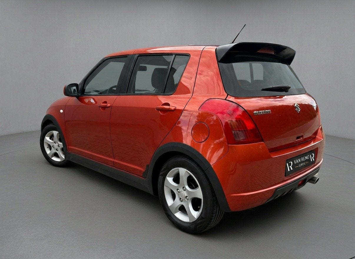Suzuki Swift 1.3 Shogun GT Pakket|Airco|Cruise|5drs|Nwe Apk|, Auto's, Voorwielaandrijving, Stof, Zwart, 965 kg