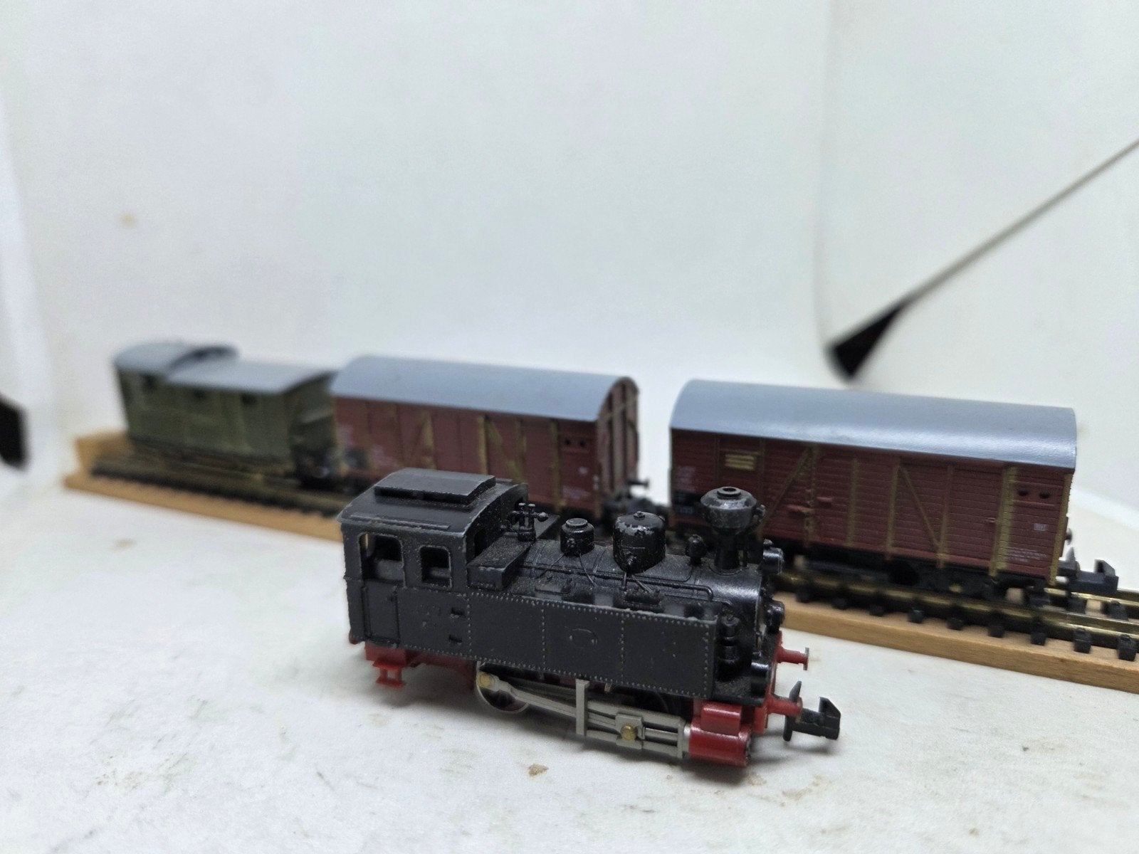 Fleischmann Piccolo Zwarte Anna met 3 wagons - Leuke set!, Hobby en Vrije tijd, Ophalen of Verzenden